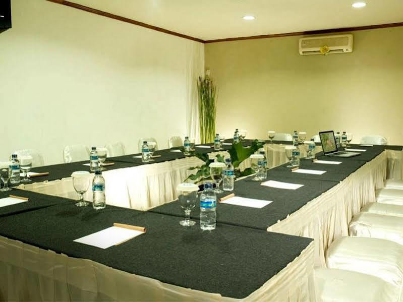 Hotel Cirebon Plaza Exteriér fotografie